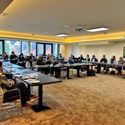 Touristikertreffen im Farmer Hotel Basedow.jpg