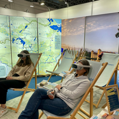 VR-Erlebnis-am-Stand.jpg