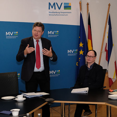 wirtschaftsminister-meyer.jpg